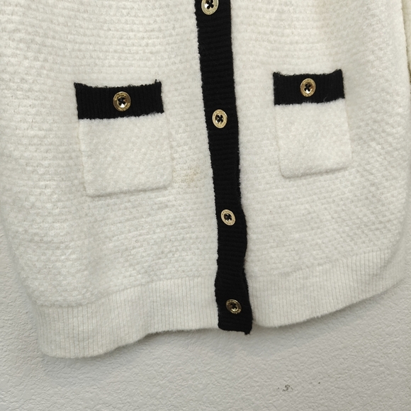 Lilly Pulitzer *Flawed* Davison Button Up Sweater Black,Cream Size Medium - Picture 10 of 16